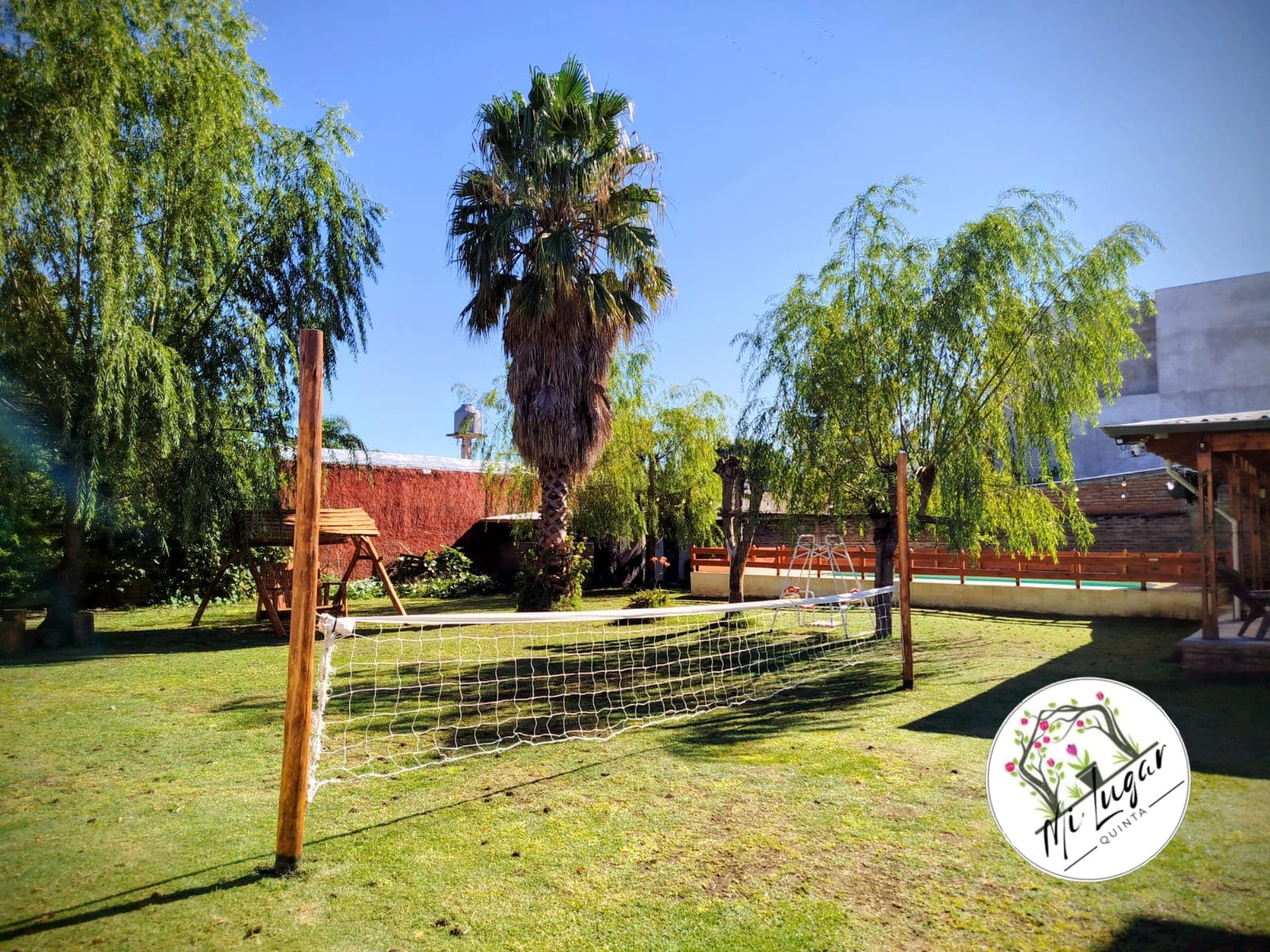 Cancha de voley y tenis