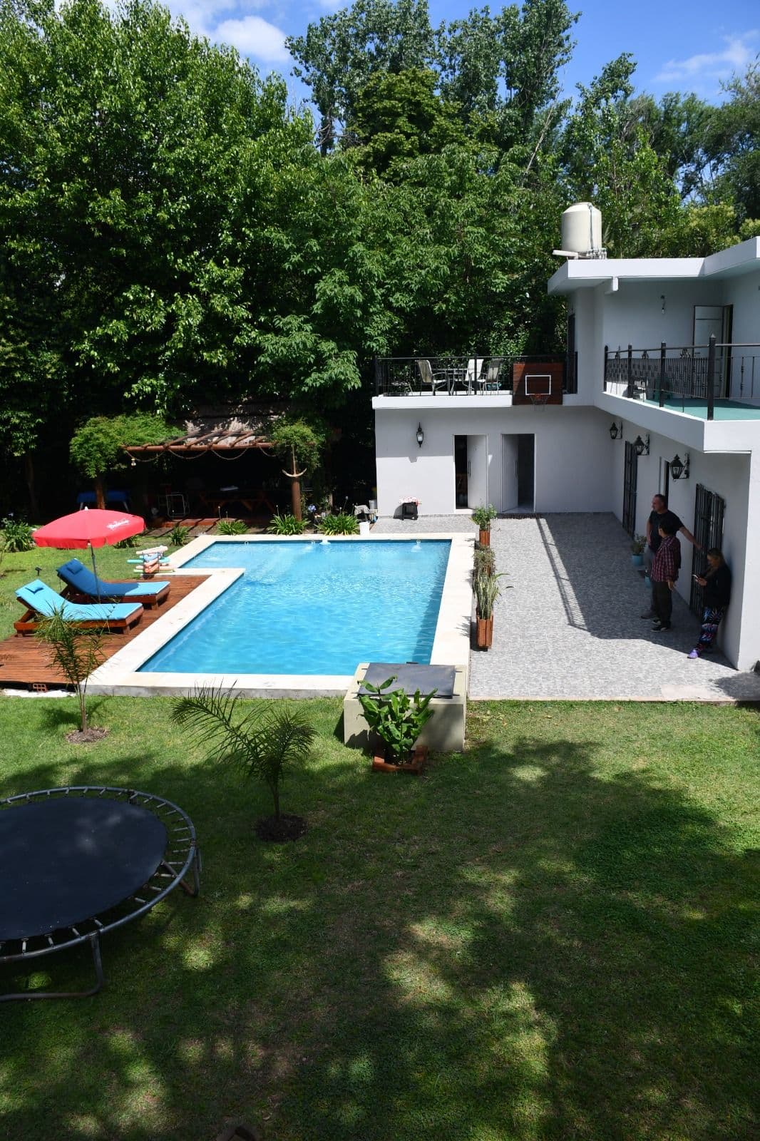 Casa quinta con pileta y parque para estadía